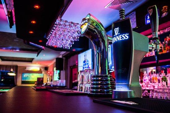 Morris Bar