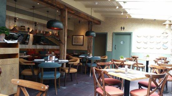 Ye Old Bulls Head Inn