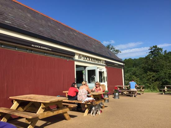 The Lock Keeper's Inn
