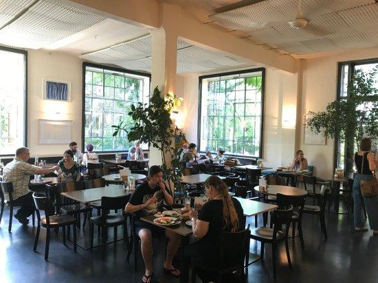 Cafe Palaver