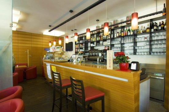 Cafe Almatosa