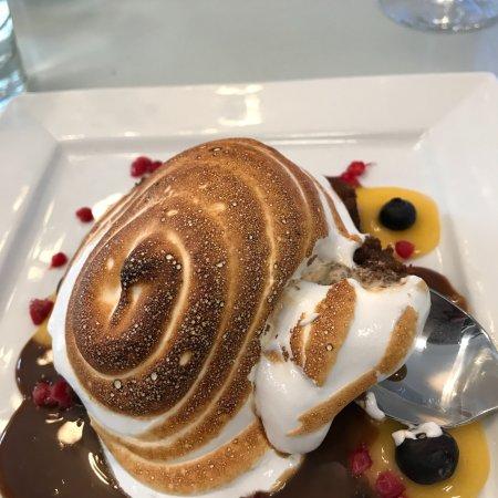 Mannings Bar & Restaurant