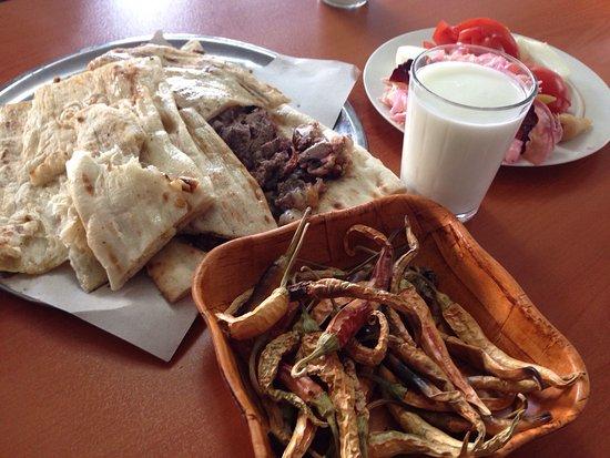 Omur Gurbetoglu Kebap Salonu