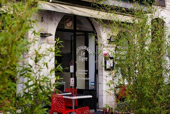 Le Tigre