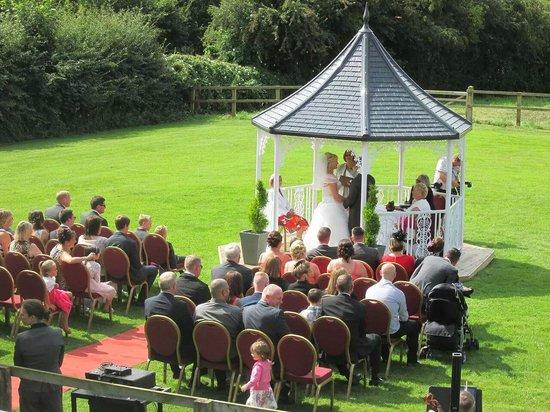 Courtyard Restaurant