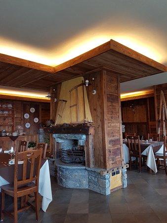 Caprice des Neiges Restaurant