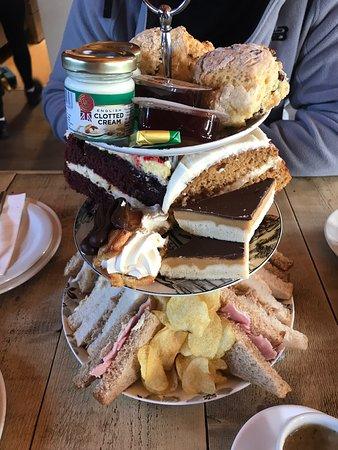 Lakeside Coffee House