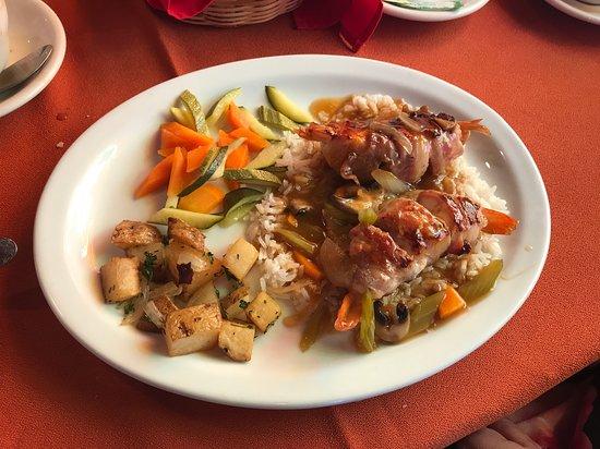 Las Cazuelas