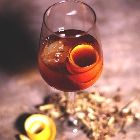 Ladina Bar