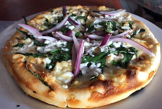 Yo Yo Mo's Pizza and Sports Bar