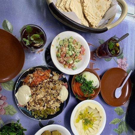 Al Mohandes Cafeteria