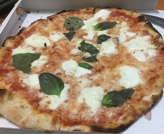 Rosso pizza