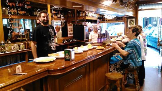 Bar Desy
