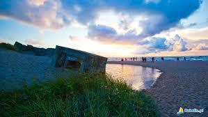 Bobolin Bunkers On The Beach