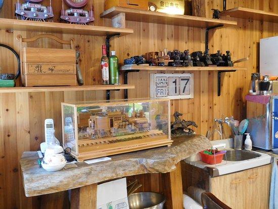 Deng Shan Eatery