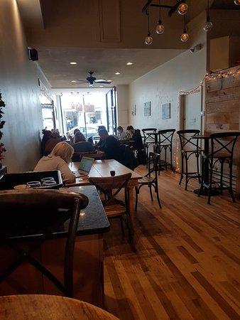 Commune Cafe