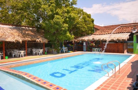 Restaurante Bar y Piscina Don Roberto