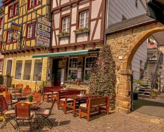 Gasthaus Em Höttchen