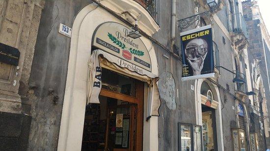 New Cafe' President