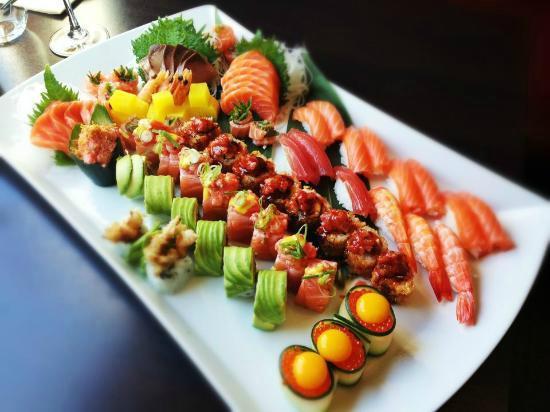 Ichi Restaurant & Lounge