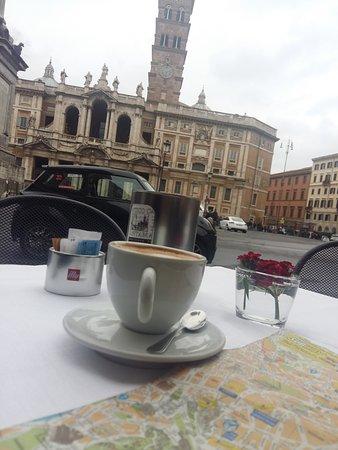 Illy Cafe