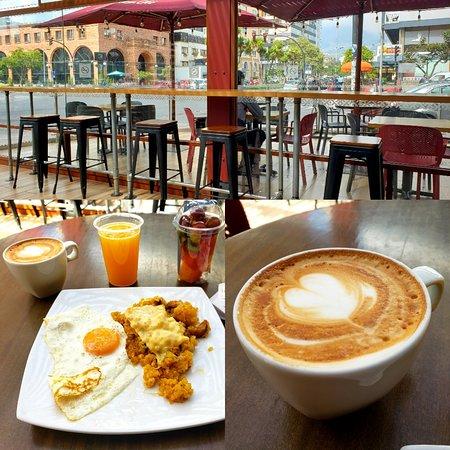 Juan Valdez Cafe