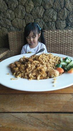 Solaria Discovery Shopping Mall