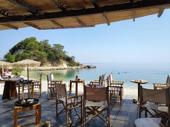 Calma Beach Bar