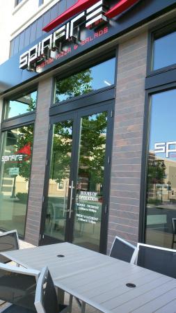 SpinFire Custom Pizzas and Salads