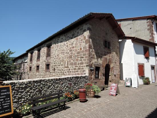 Prison of bishops of Saint-Jean-Pied-de-Port