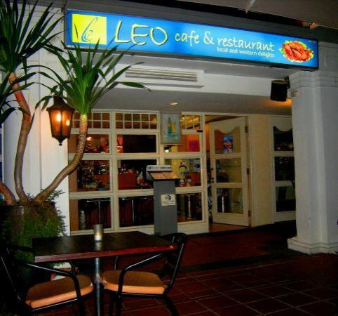 Leo Cafe & Restaurant