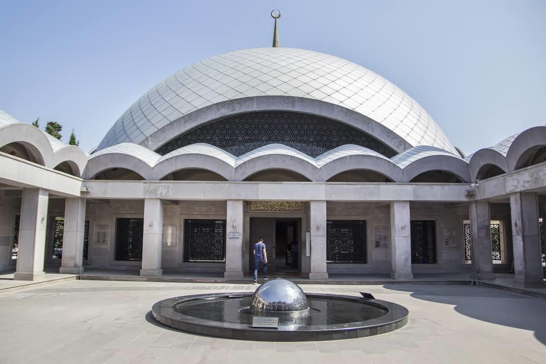 Şakirin Camii