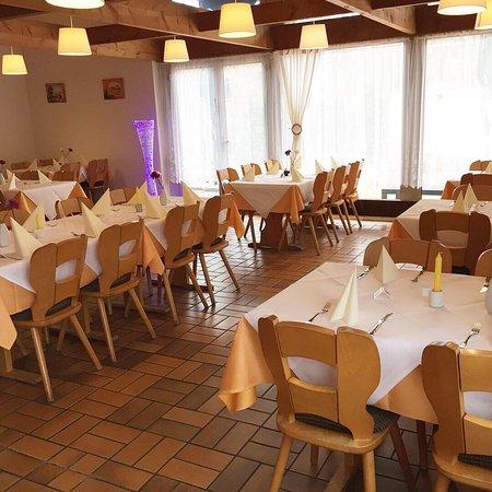 Ristorante Da Antonio T. C. Rot-Weiß