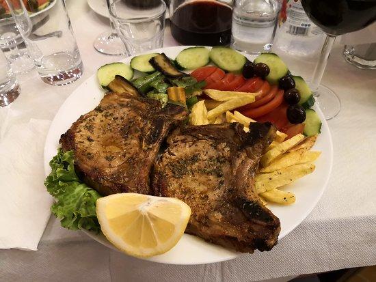 Bar Restorant "Krahu I Shqiponjes"