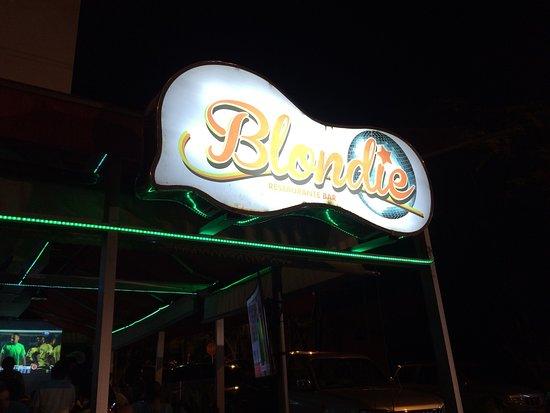 Blondie Restaurante Bar