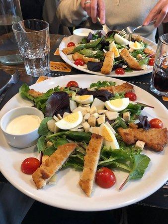 Long Island Café