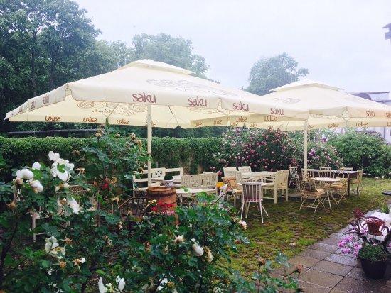 Good Mood Food Summer Cafe