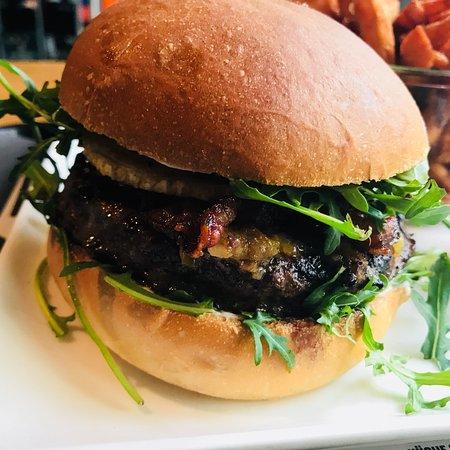 Hamburgerei ZWEI