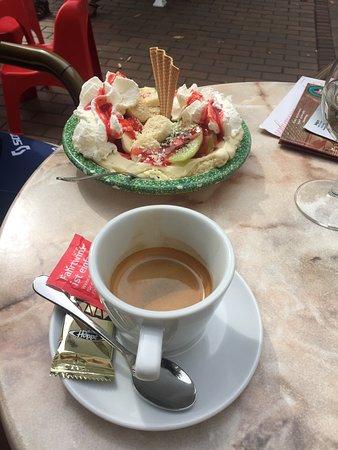 EisCafe DelPizzo