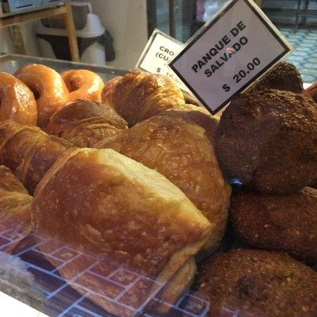 Panaderia La Buena Vida