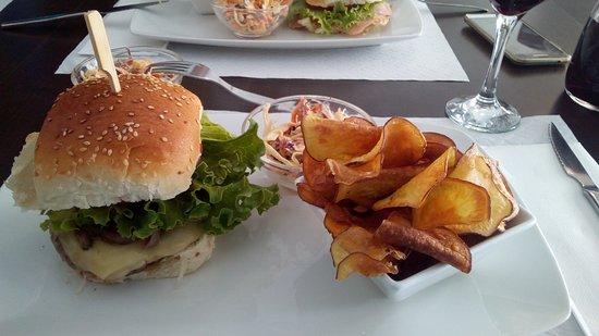 Top Burguer & Tapas Bar