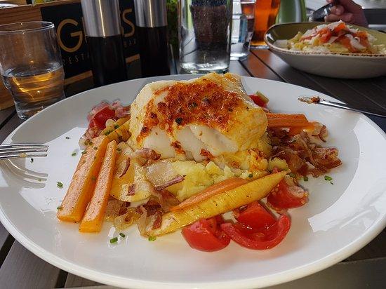 Glass Restaurant & Bar