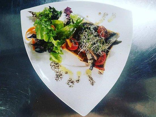 Restaurant L'Estacio De Servei