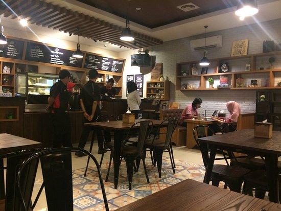 Quattro Cafe Purwokerto