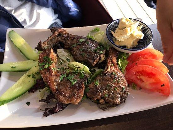 Izoli's Kolgrill & Bar