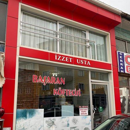 Başaran Köftecisi Izzet Usta