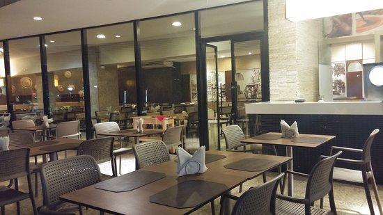 La Luna Restaurante