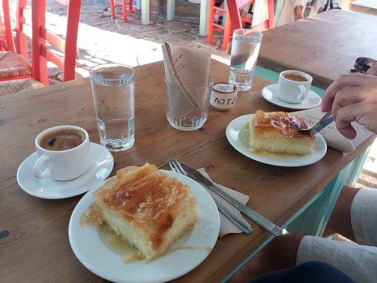 Cafe Lotzia
