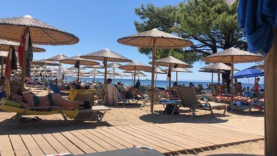 Louloudis Beach Bar