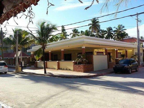 Nelbo's Restaurant & Bar